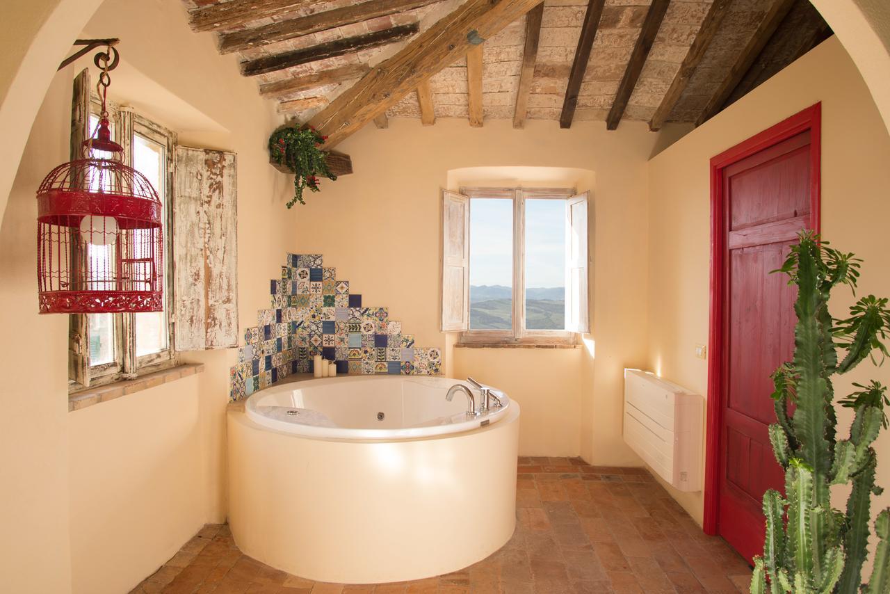 B&B La Pecora Nera Mazzolla Esterno foto